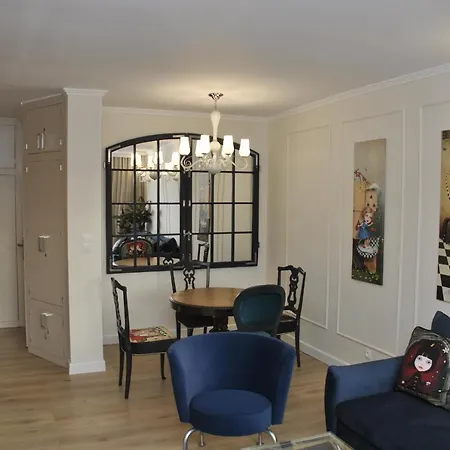 Lustrzany Skwer Gdynia