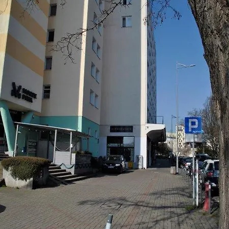 Lustrzany Skwer * Gdynia