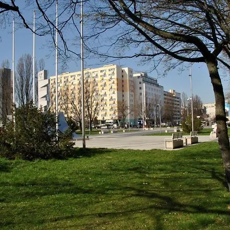 Lustrzany Skwer Lejlighed