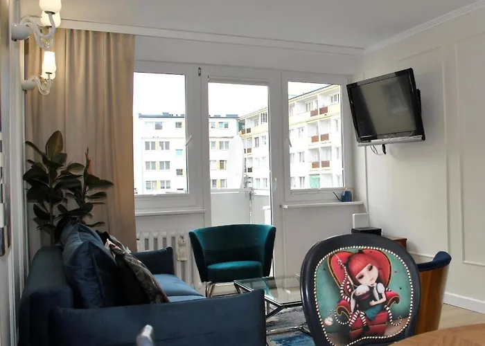 Lustrzany Skwer 아파트 그디니아