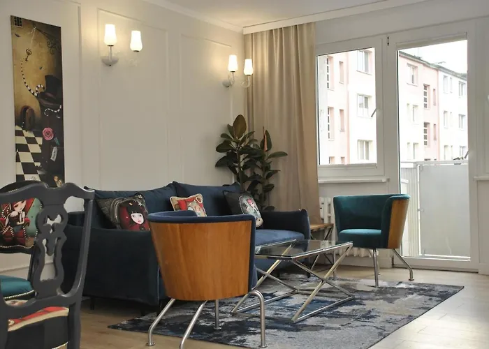 Lustrzany Skwer 그디니아