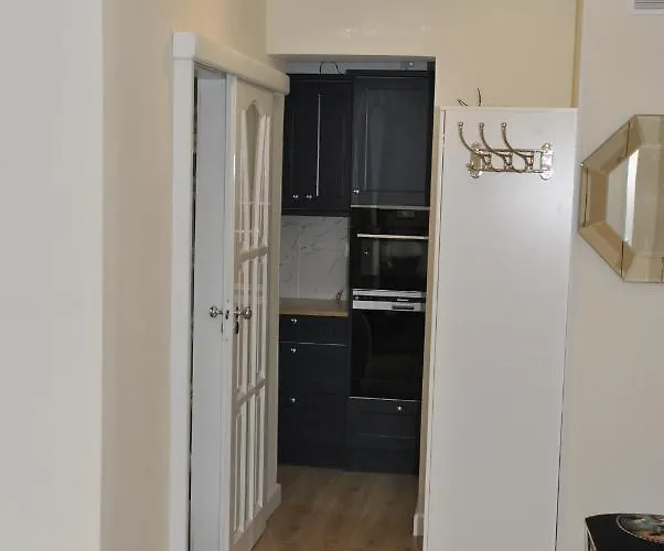 Lustrzany Skwer 아파트 그디니아